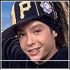 parere aveti despre tomy? parere din moment frumos rau,are stil cool care prinde,e bad mai.e perfect