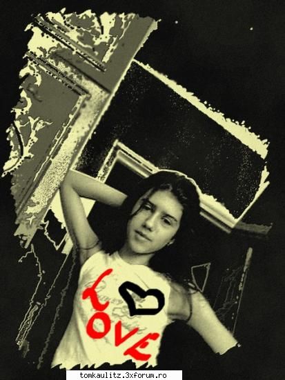 Deci..cine suntem??? - Sh ink o poza cu me !! aceeashi dar e modificata - Noi fetele..cine suntem???