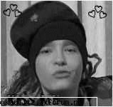 ce fel de sarut iati da lui tom ? - a lil` kiss 4 tom - Ce ne place la Tom???