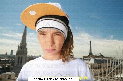 funny pics cu tom - sal all sunt km 9 p aici.......... uite,asta e - Tom`s Gallery