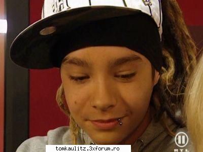 poze cat mai multe cu tom - is so sweet this boy(tom)!!!!!!!!!!!!!!!!!!!!!!!! - Tom`s Gallery