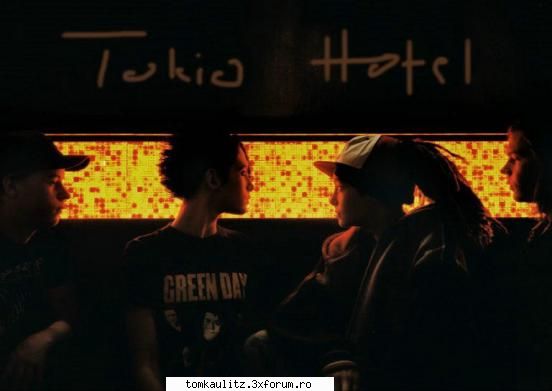 poze cat mai multe cu tom - Monyk_Kaulitz - Tom`s Gallery