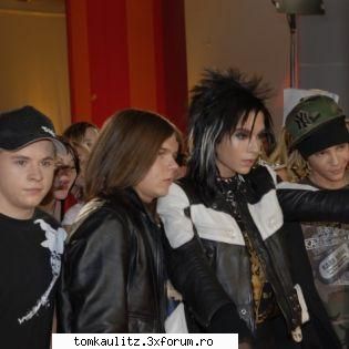 poze cat mai multe cu tom - e dlagut bill;;) - Tom`s Gallery