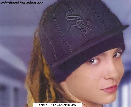poze funny q Tom - Super tare e Tomytza al meu shi sa sti ca poza - TOKIO HOTEL SCANS & PHOTOS