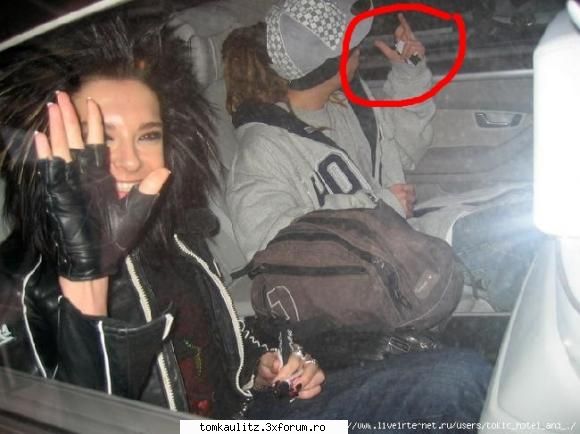 poze funny q Tom - daiana007 - TOKIO HOTEL SCANS & PHOTOS