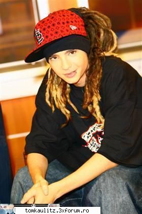 rapp-er sau rock-er - Pai am citit intr-o revista k e un mare fan al - Ce ne place la Tom???