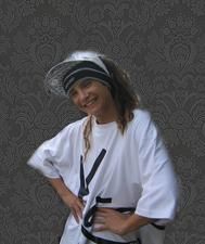rapp-er sau rock-er - kiar k e 2 in 1...o bomba pe 2 picioare cu un - Ce ne place la Tom???