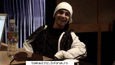 tom pe vremuri.... - eu am cu tom 5000 si ceva :) - TOKIO HOTEL SCANS & PHOTOS